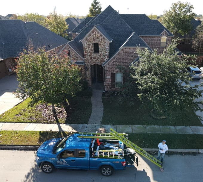 Roger the Roofer | Colleyville roofer